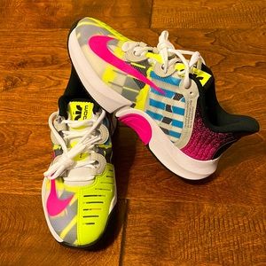 NikeCourt Air Zoom GP Turbo Womens SZ 6